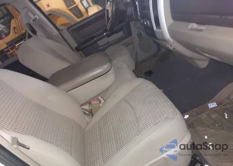 2009 Dodge Ram 1500 Slt/Sport/Trx z USA, uszkodzony, nr VIN 1D3HV18P49S700804